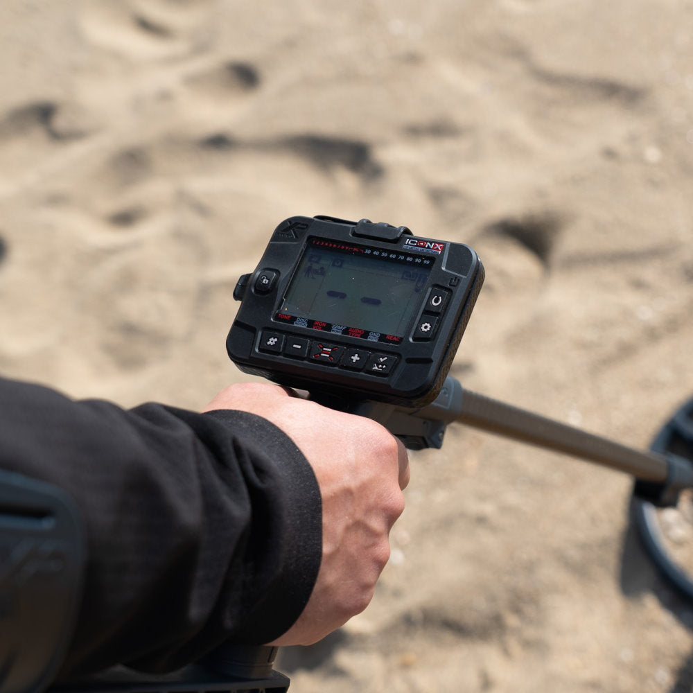 Metalldetektor XP ICONX - Schatzsuche am Strand